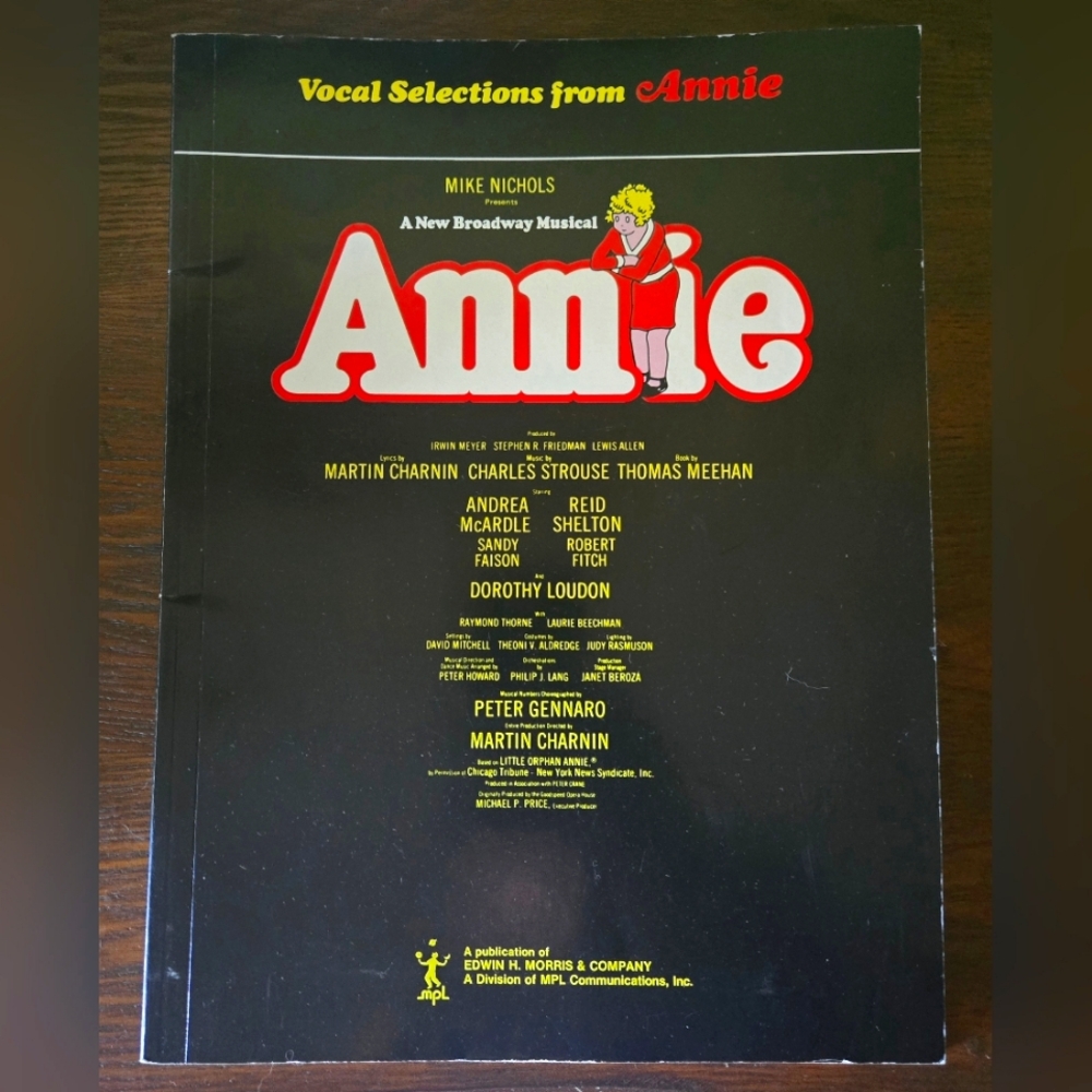 Annie Vocal Selections Book Vintage